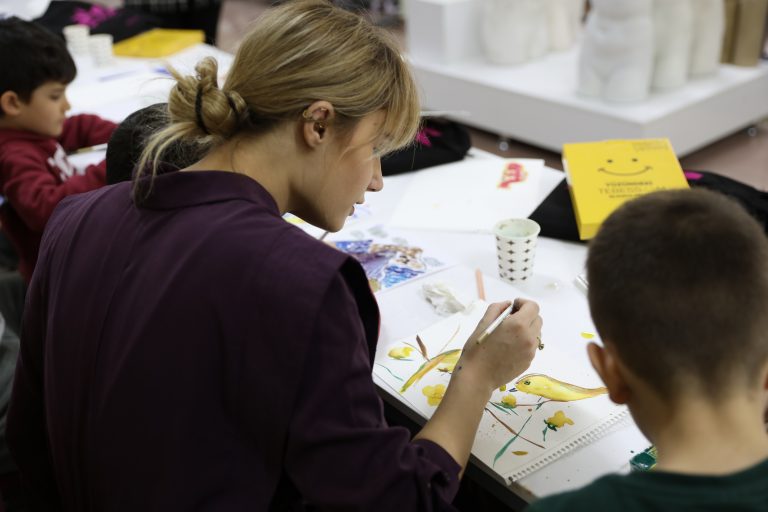 ART WORKSHOP WITH CHILDREN AFFECTED BY EARTHQUAKE